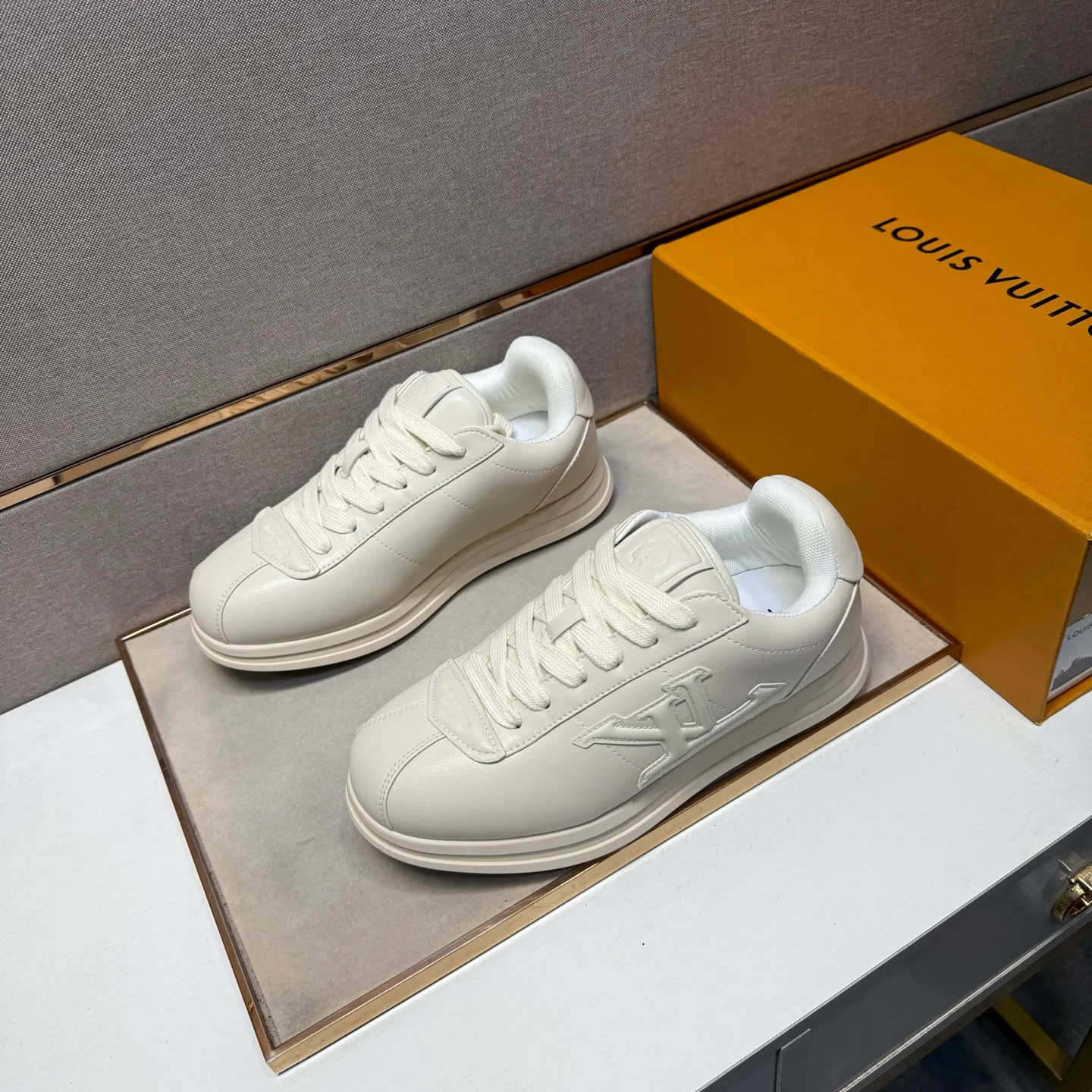 Men's men's shoes 💰pp560 [LV～] Men's casual shoes 2025z cabinet sales simultaneously 🔶Size: 38-44 #️⃣ 🔷6 colors🔜The upper is made of multi-material splicing➕Mesh lining, comfortable and breathable, sole: original comfortable and wear-resistant outsole, ⚠️real thing📱photographed🎬real thing is better📢📢📢